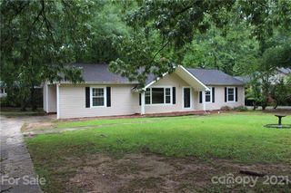 1937 Hickory Drive