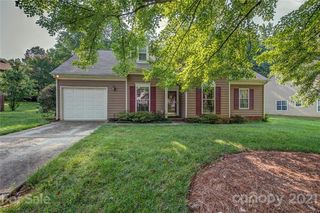 601 Oakbluff Circle