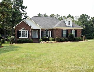 5921 Meadowmere Drive