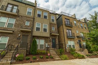 2724 Grand Union Way