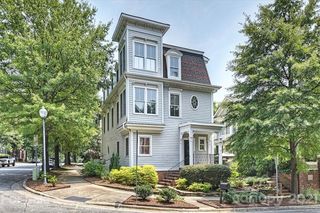 705 E 10th Street