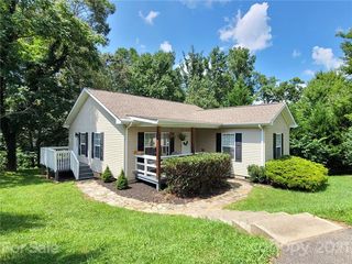 5 Chapel Park Place