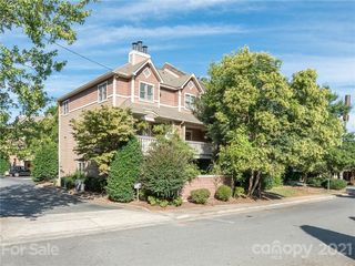 333 Circle Avenue Unit L
