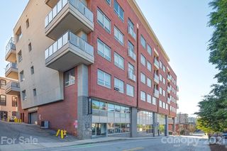 12 S Lexington Avenue Unit 207