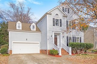 2812 Saintfield Place