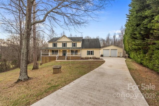 546 Willow Landing Drive York, SC House Sold - Photo 1 of 1. Opens carousel modal