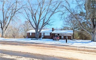 821 Charles Road
