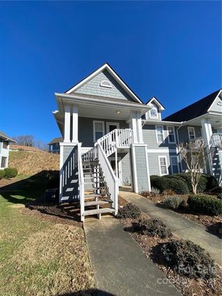 3002 Sagamore Lane Unit 3002
