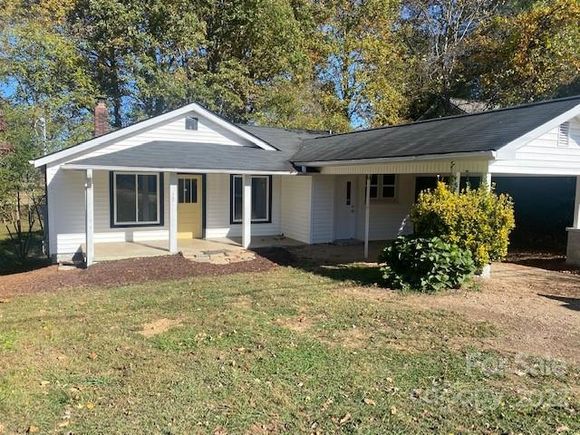 17 Summit Avenue Brevard, NC House Sold - Photo 1 of 1. Opens carousel modal