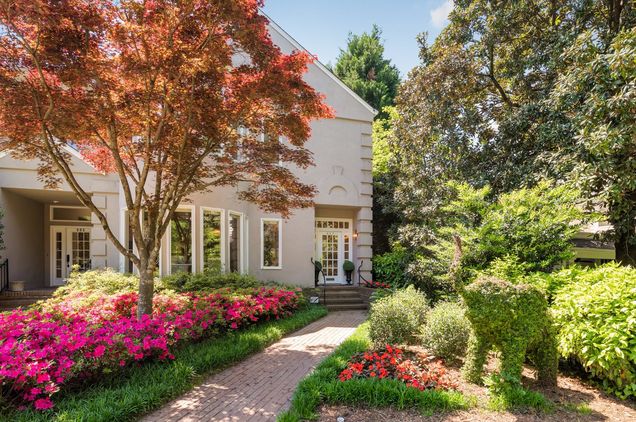 607 Hermitage Court Unit Unit D Charlotte, NC Condo Sold - Photo 1 of 1. Opens carousel modal