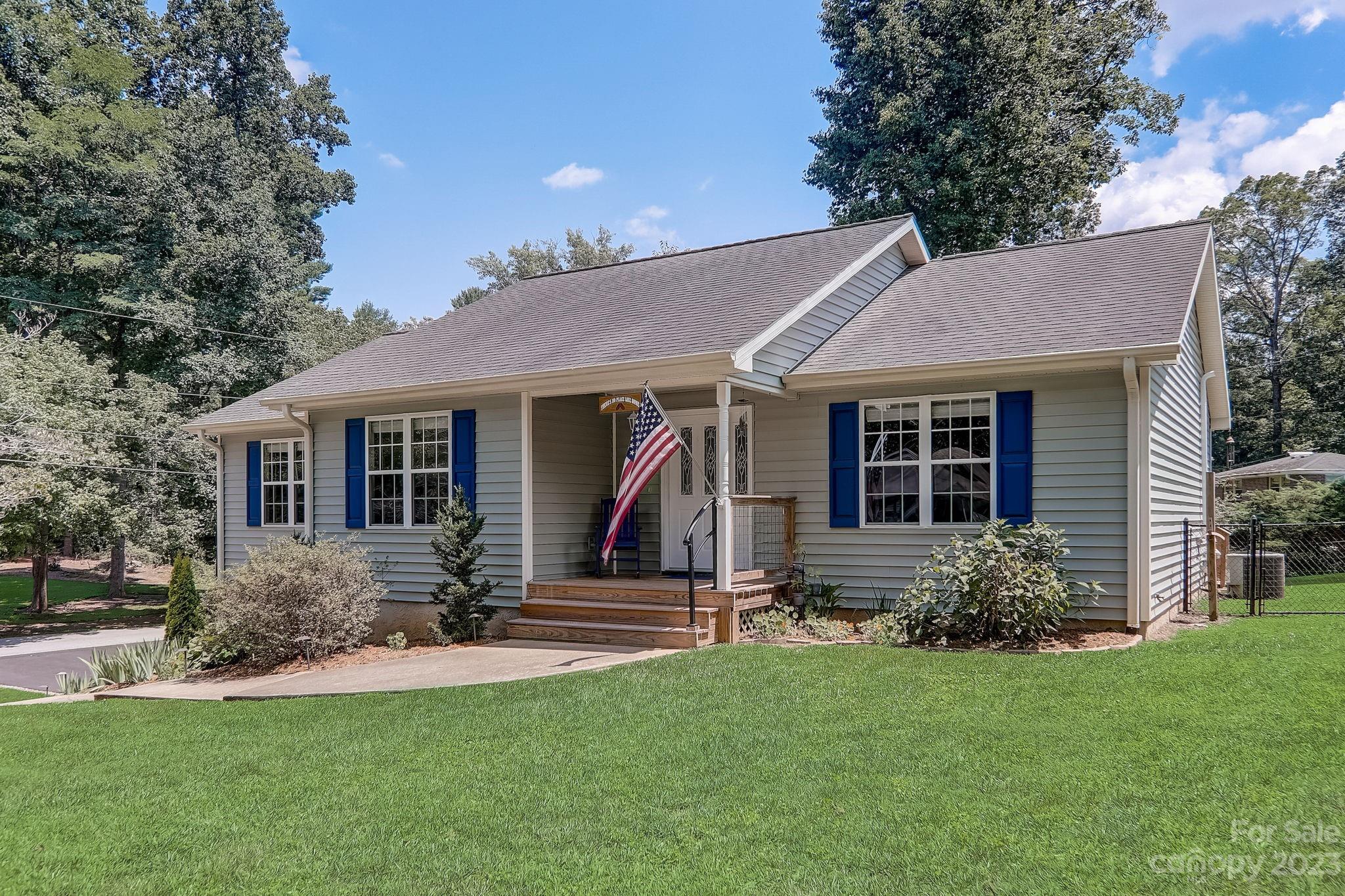 187 Pine Valley Rd, East Flat Rock, NC 28726 Estately 🧡 MLS 4054449