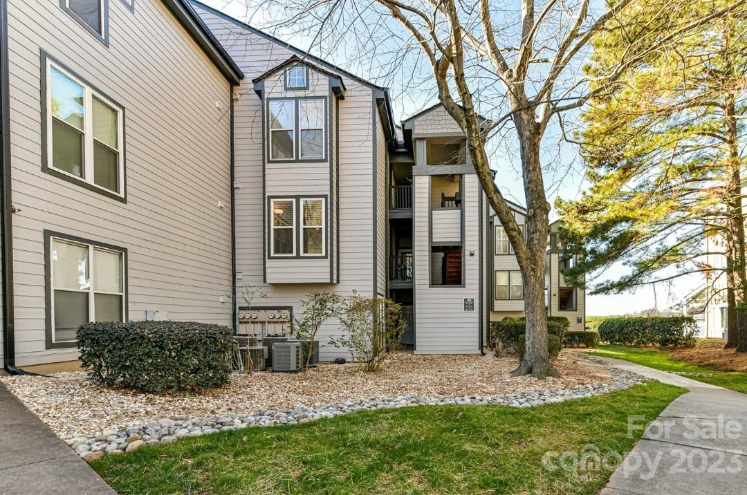 18869 Vineyard Point Ln 35, Cornelius, NC 28031 Estately 🧡 MLS