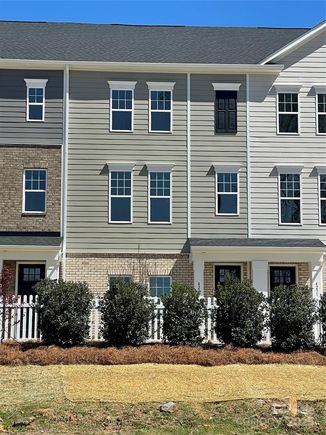 4229 S New Hope Road Unit 11