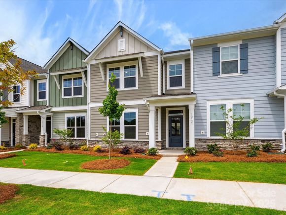 10121 Mamillion Drive Huntersville, NC Townhouse Sold - Photo 1 of 1. Opens carousel modal