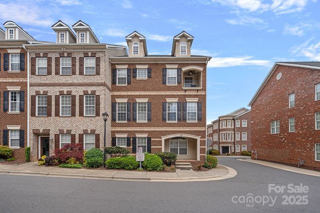 1948 Winpole Lane
