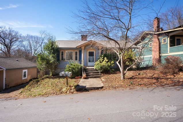 17 & 19 Hubbard Avenue