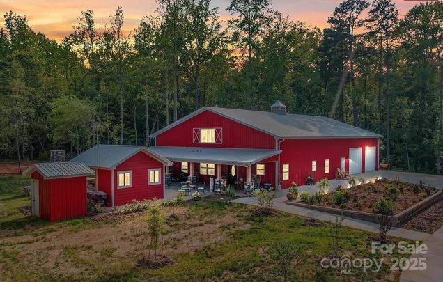 574 Crescent Road