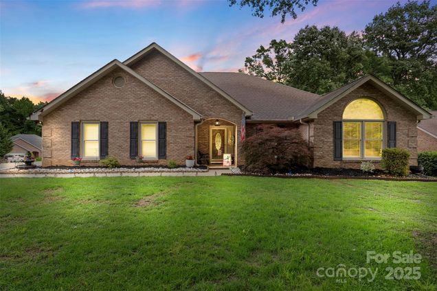 800 Isle Of Palms Court Fort Mill, SC House Sold - Photo 1 of 1. Opens carousel modal
