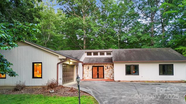 1700 Abbottsford Drive