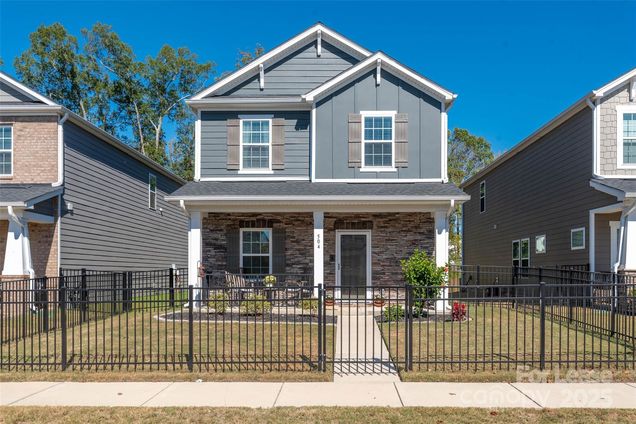 504 Cranford Drive Pineville, NC House Active - Photo 1 of 31. Opens carousel modal