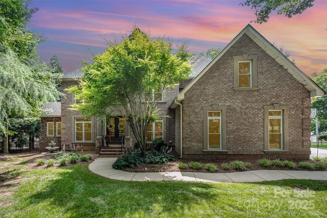 174 Hickory Hill Road