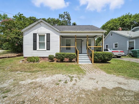 187 1/2 W End Street