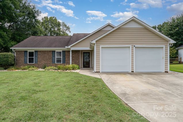 8000 Rachel Court