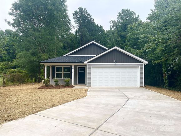 924 Forest Drive