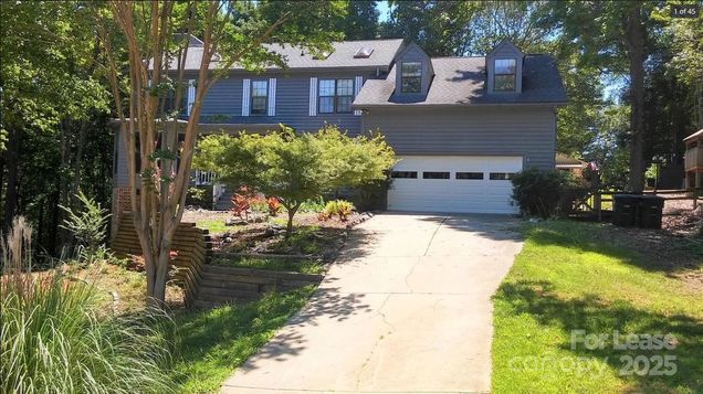 4167 Greenview Court Fort Mill, SC House Active - Photo 1 of 16. Opens carousel modal