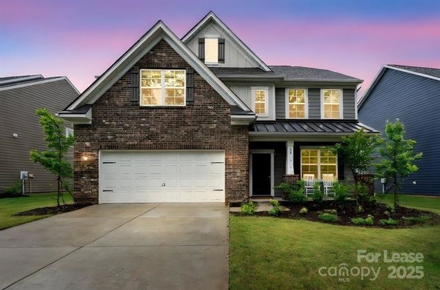 17812 New Mark Avenue Charlotte, NC House Active - Photo 1 of 30. Opens carousel modal