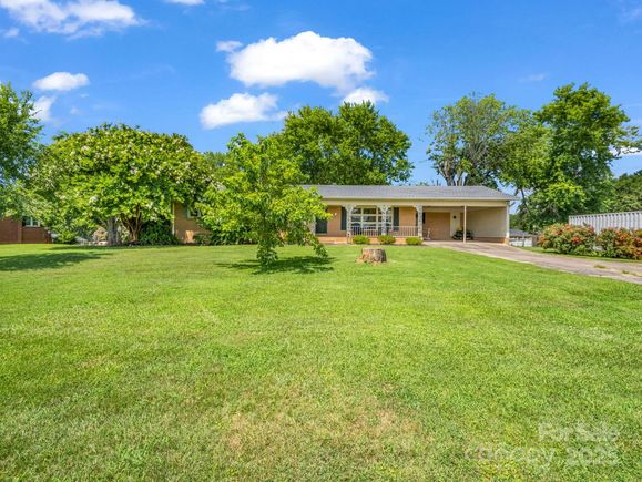 1638 Chase High Road Forest City, NC House Active - Photo 1 of 39. Opens carousel modal