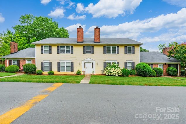 1806 Ebenezer Road Unit E