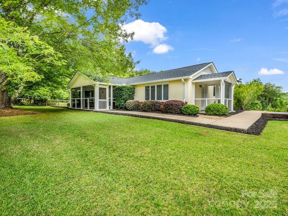 1320 Little Mountain Road