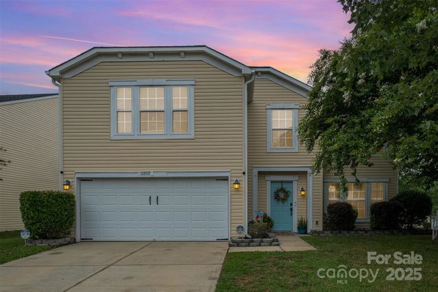 6602 Fawn View Drive Charlotte, NC House Active - Photo 1 of 38. Opens carousel modal