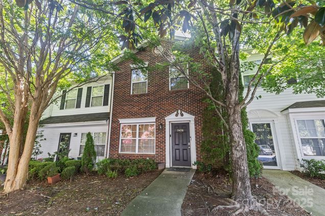 2476 Ryerson Court