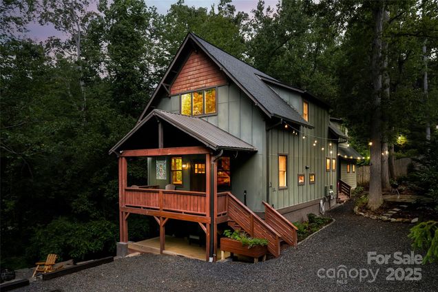 51, 51b Westover Drive