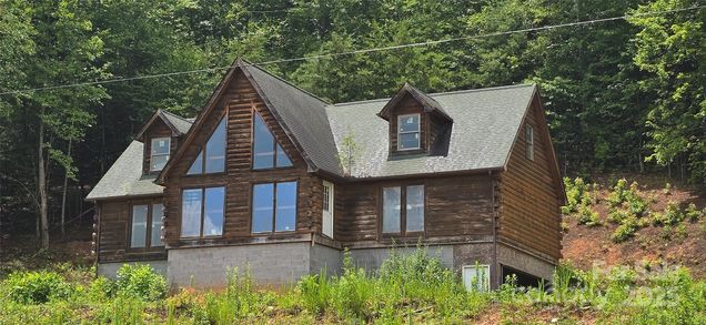 6490 Globe Road Lenoir, NC House Active - Photo 1 of 48. Opens carousel modal