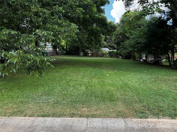 1010 Lomond Avenue Charlotte, NC Plot of land Active - Photo 1 of 3. Opens carousel modal