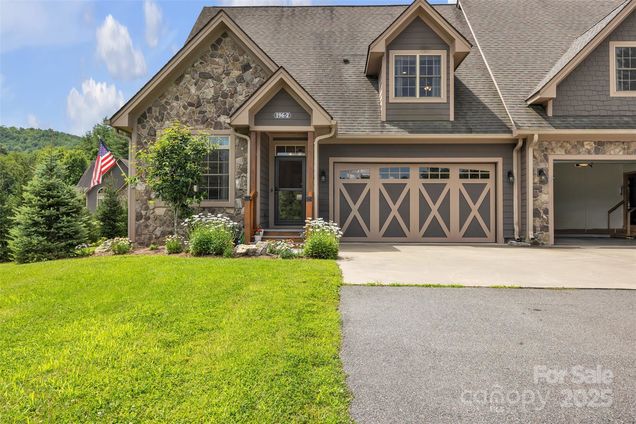 196 Whispering Streams Drive Unit 2