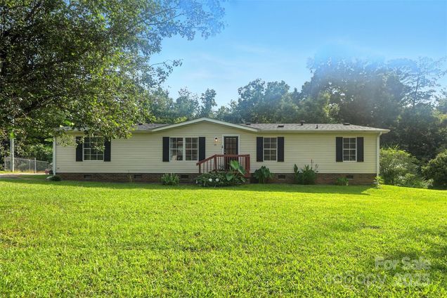 141 Pounders Ridge Lane