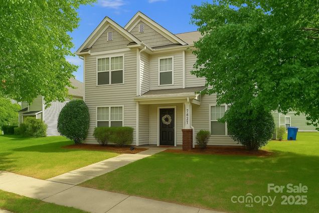 7621 Rolling Meadows Lane Huntersville, NC House Active - Photo 1 of 41. Opens carousel modal