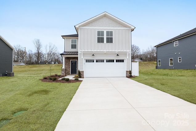 3030 Swallowtail Lane