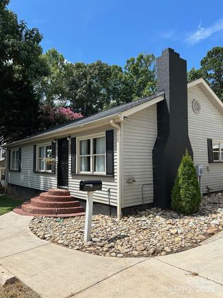321 Cook Street