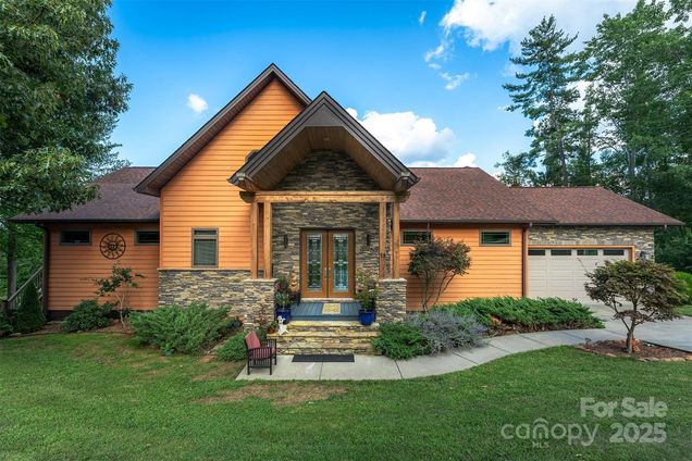 18 Timber Moss Drive