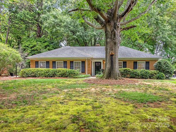 6009 Brace Road Charlotte, NC House Active - Photo 1 of 22. Opens carousel modal