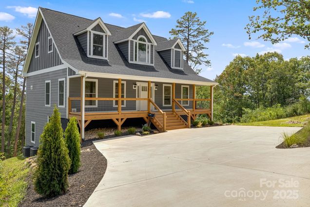 338 Espen Ridge