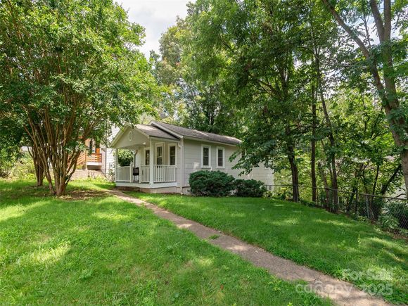 80 Pershing Road