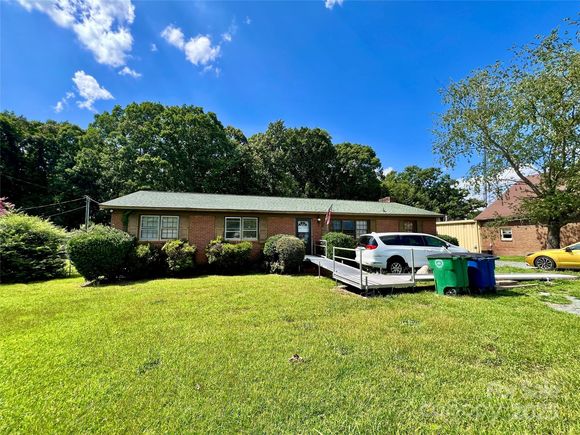 1321 Stallings Road