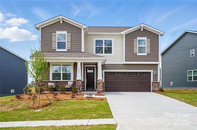 2841 Westmont Drive Gastonia, NC House Active - Photo 1 of 28. Opens carousel modal