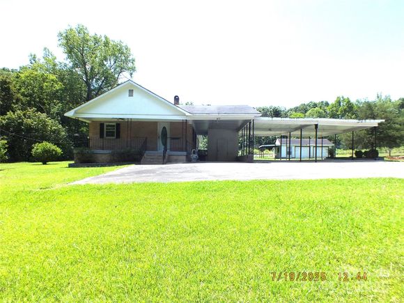 1453 Old Landsford Road